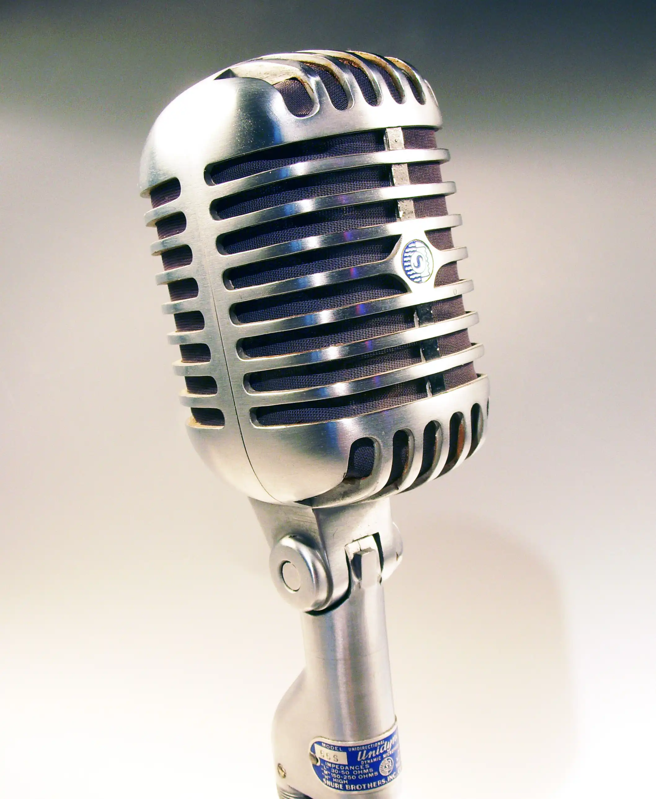Microphone